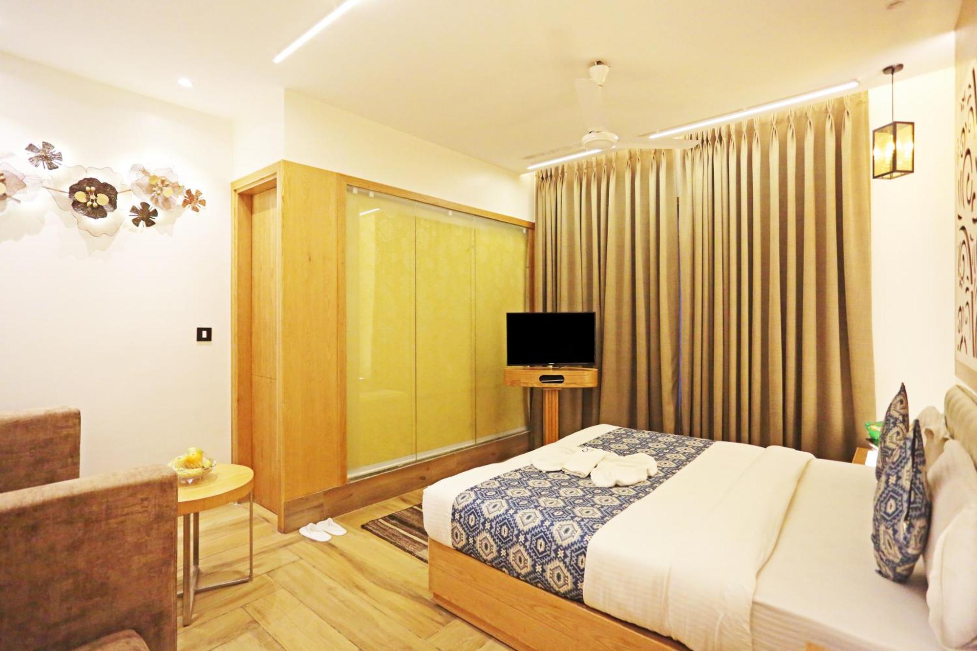 Jrd Luxury-Business Hotel Nueva Delhi Exterior foto