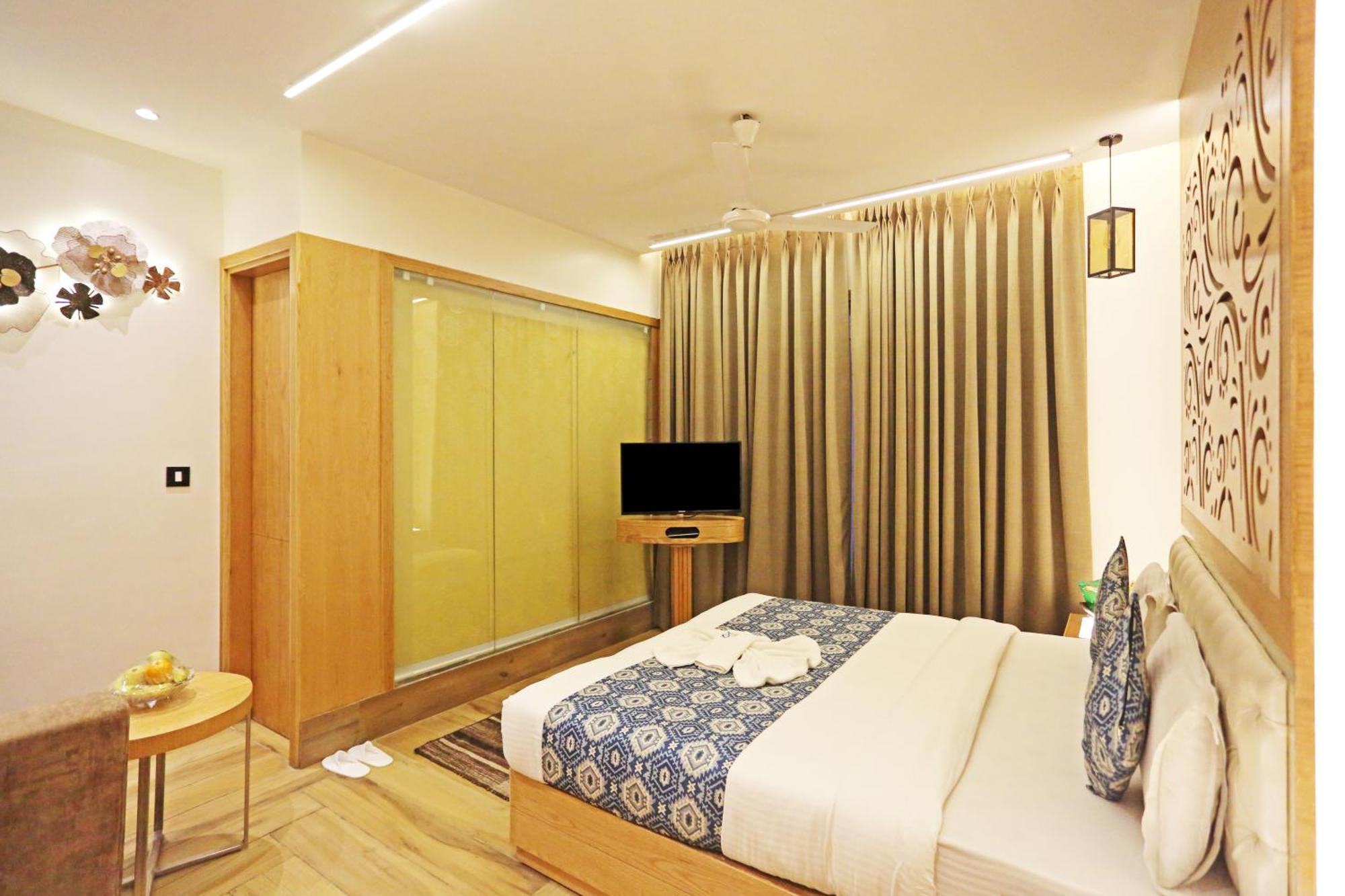 Jrd Luxury-Business Hotel Nueva Delhi Exterior foto