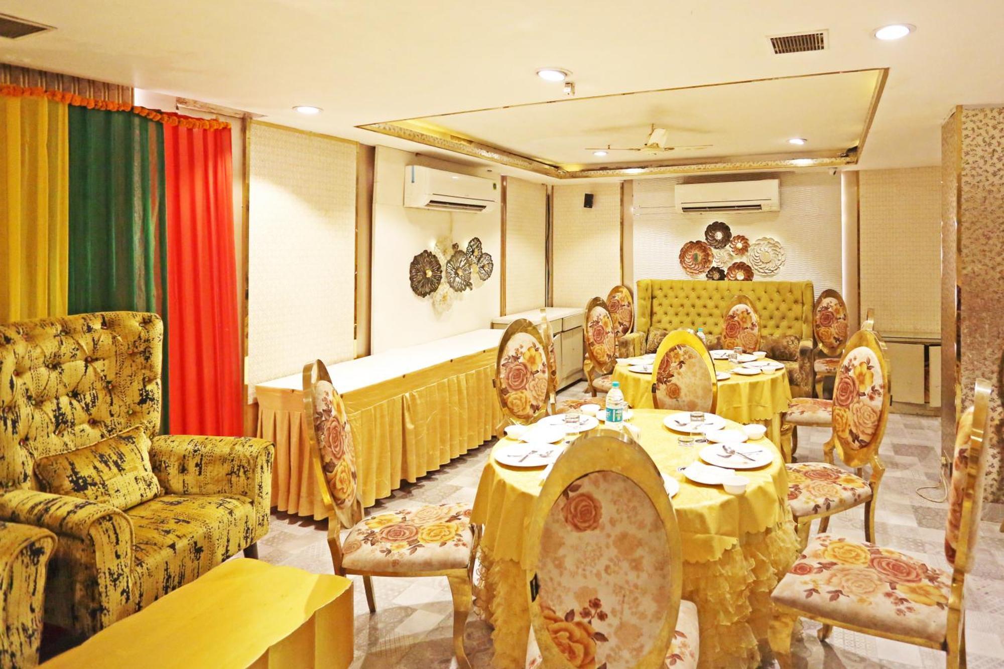 Jrd Luxury-Business Hotel Nueva Delhi Exterior foto